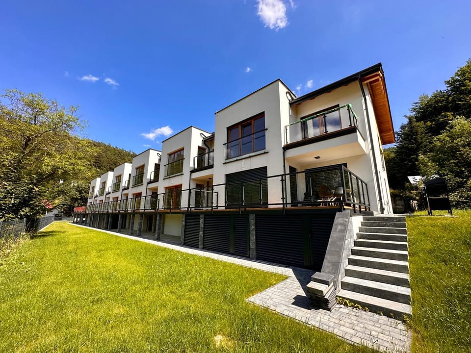 Property building, Natural landscape