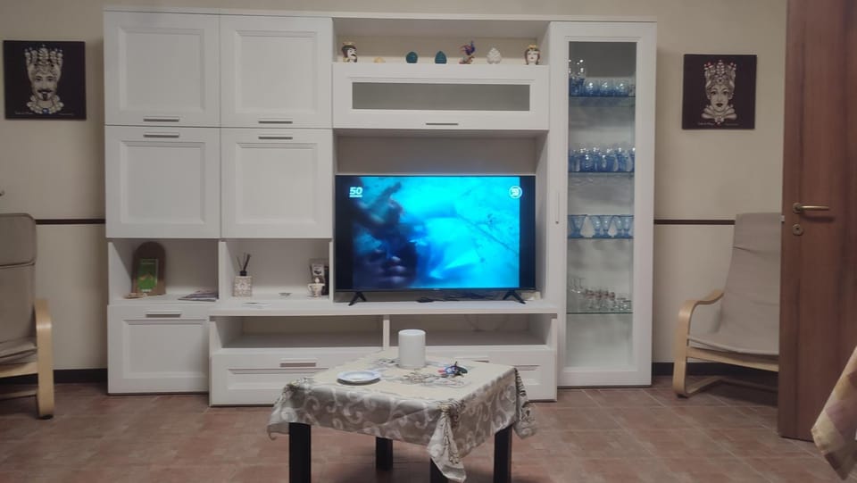 TV and multimedia, Living room