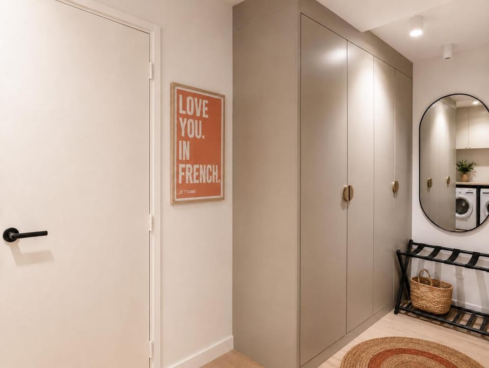 Elegant & Quiet Suite in Le Marais near Hôtel de Ville Apartment in Paris