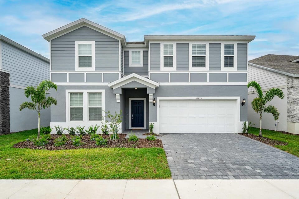 Spectacular 8BR Home w Pool Theater Theme Room Villa in Four Corners