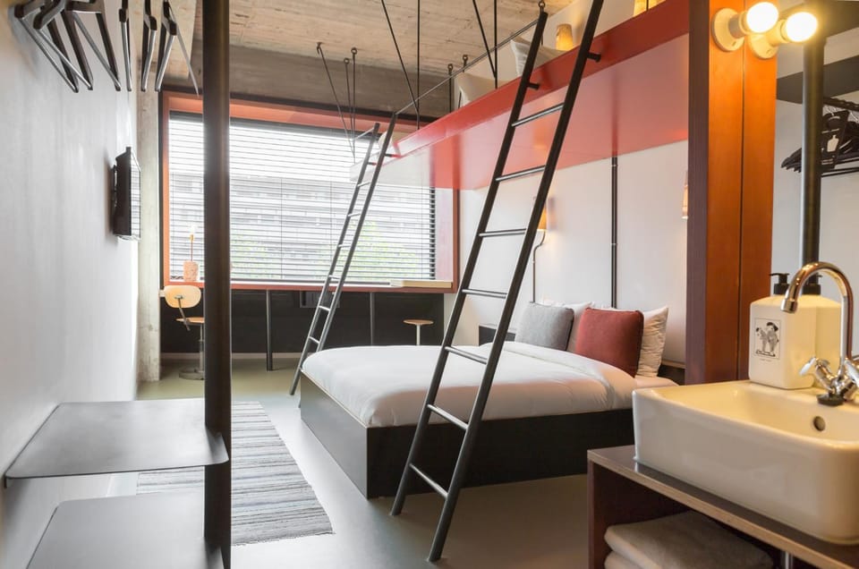 Volkshotel Hotel in Amsterdam