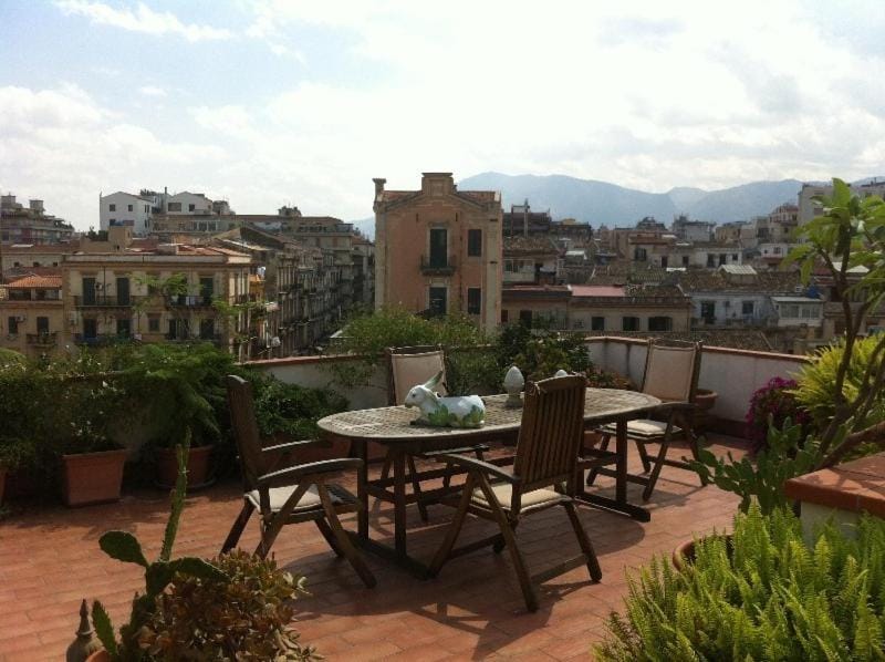Day, Balcony/Terrace, City view