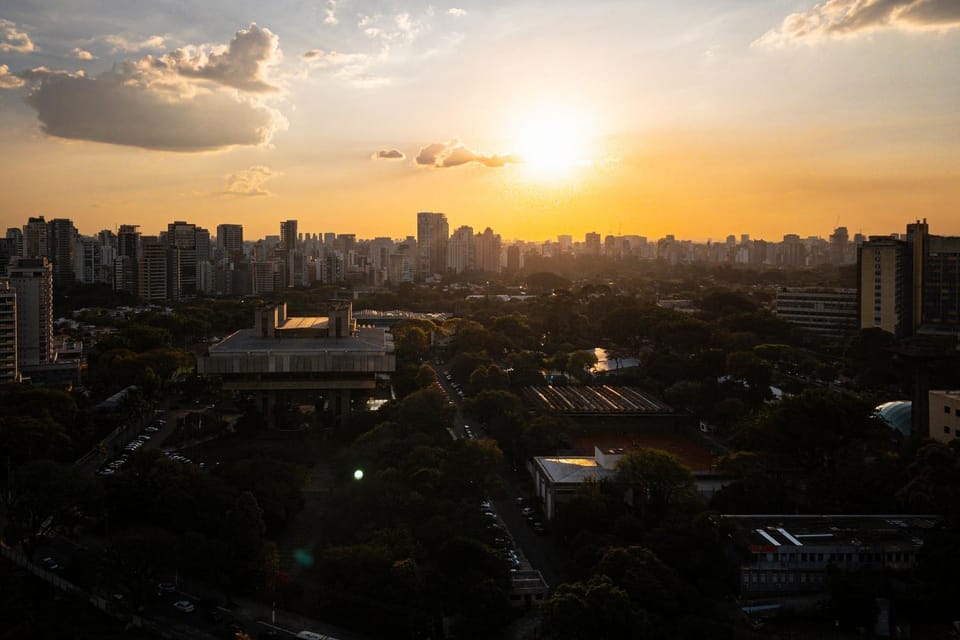 Palazzo Ibirapuera 21st Floor – Wi-Fi, AC, and Metro 5 Minutes Away Apartment in Sao Paulo City