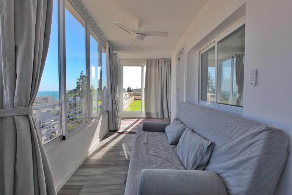View (from property/room), Living room, Sea view