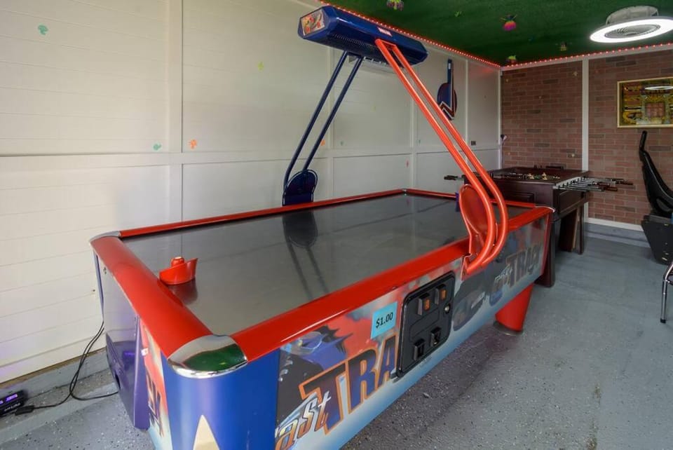 Billiard, Game Room, Table tennis