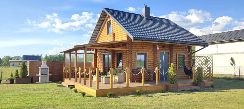 Property building, BBQ facilities, Balcony/Terrace