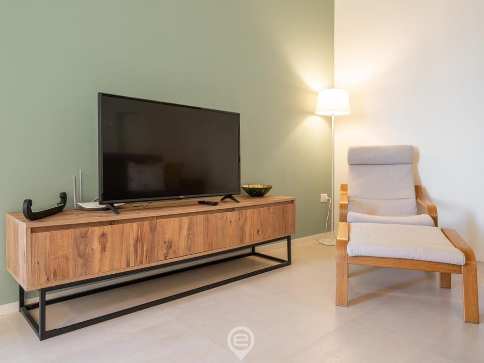 Estay - Sleek City Oasis Apartment in Cagliari