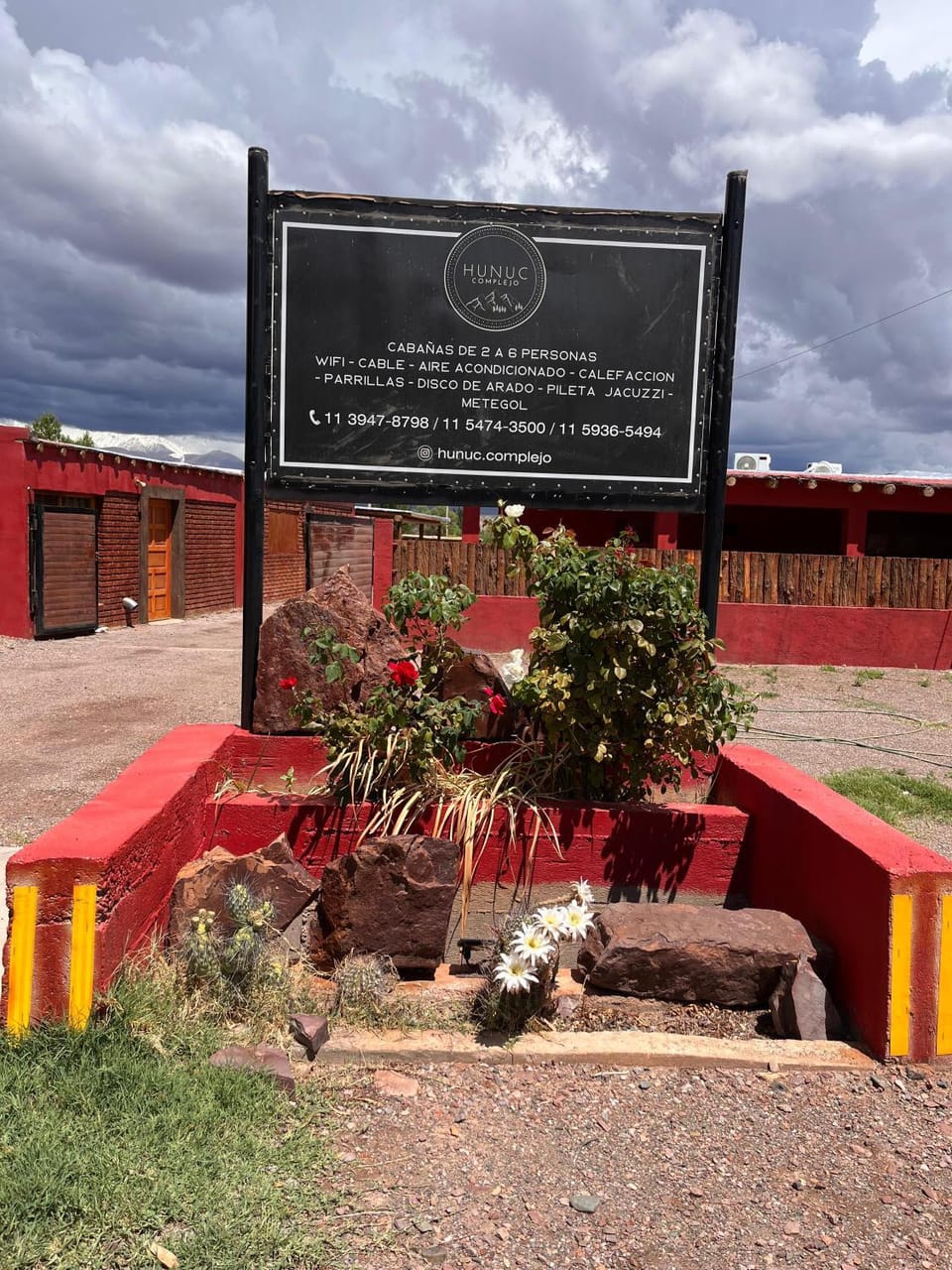 Complejo HUNUC Campground/ 
RV Resort in San Juan Province, Argentina