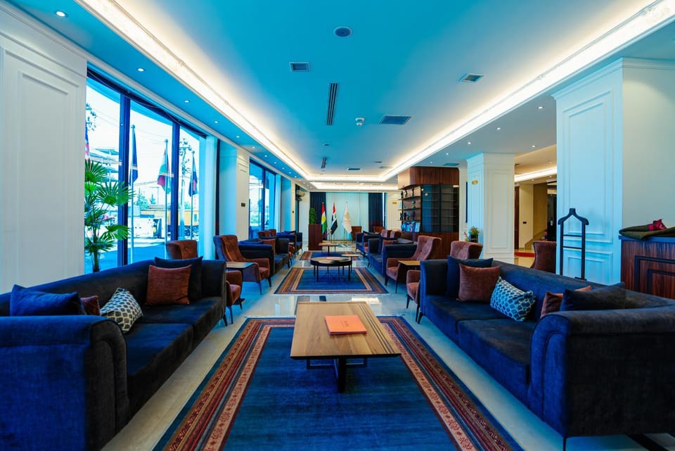 Lobby or reception, Seating area