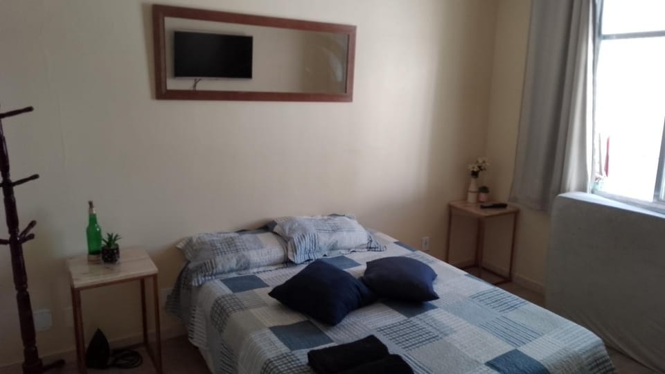 TV and multimedia, Photo of the whole room, Bedroom