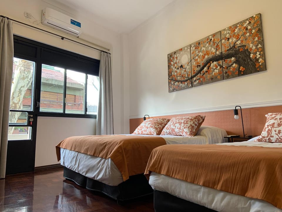 Balcony/Terrace, Street view, Area and facilities, internet, towels, air conditioner