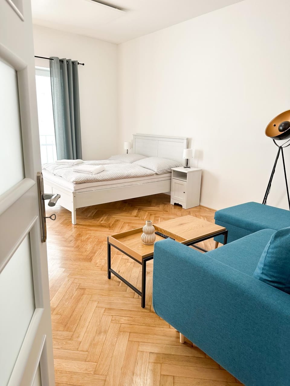 Living room, Bedroom