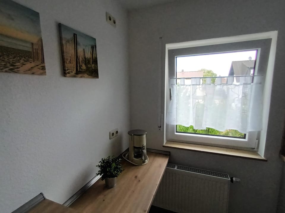 Apartment Schwalbenweg - Günstige Langzeitvermietung Apartment in Hesse