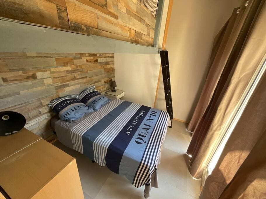 Charmant T2, Cl 3 étoiles, 4 Lits, 4 personnes et 1enfant, parking et terrasse Apartment in Nouvelle-Aquitaine