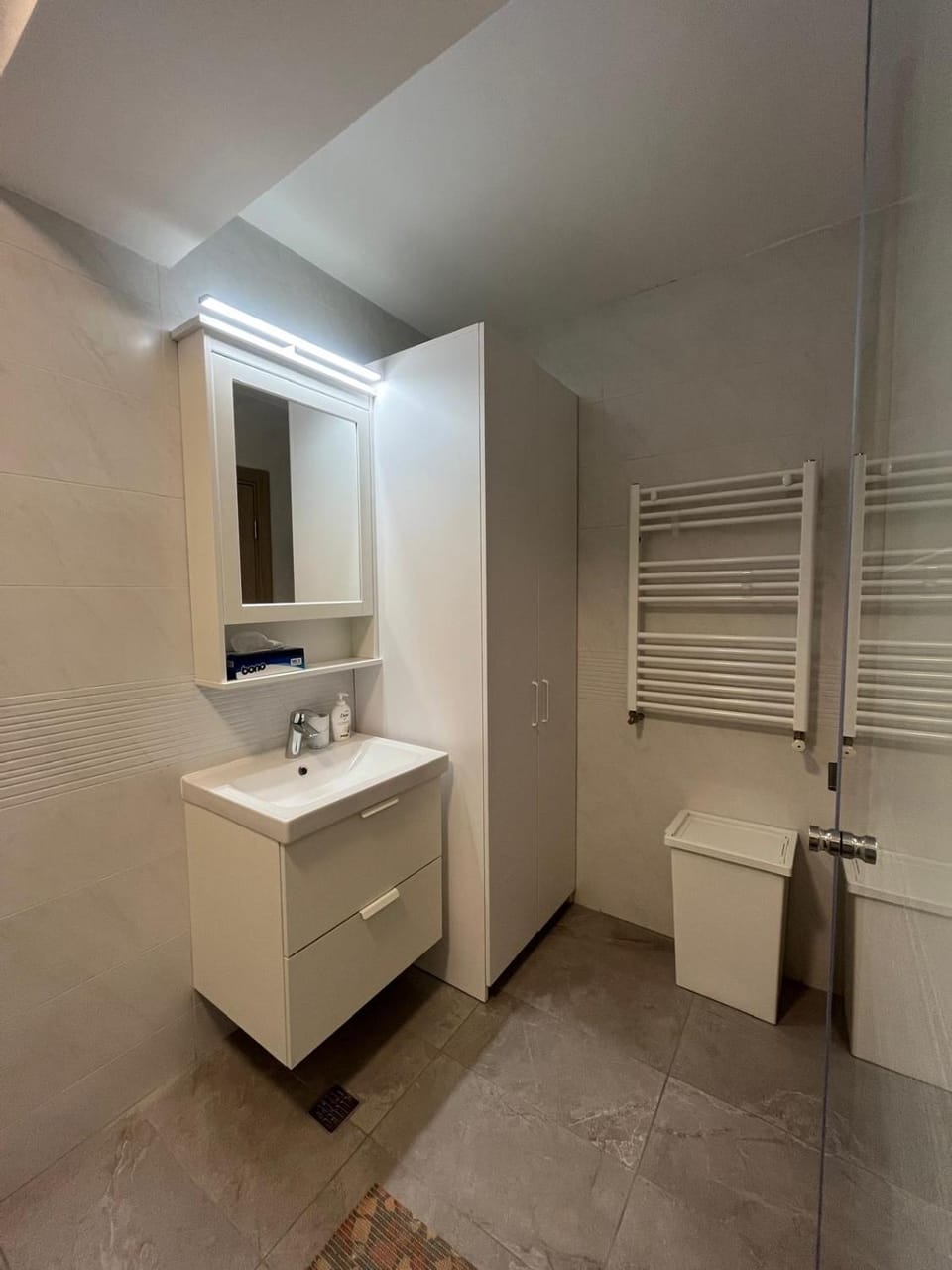 Ris studio dublu universitate, centrul vechi Apartment in Bucharest