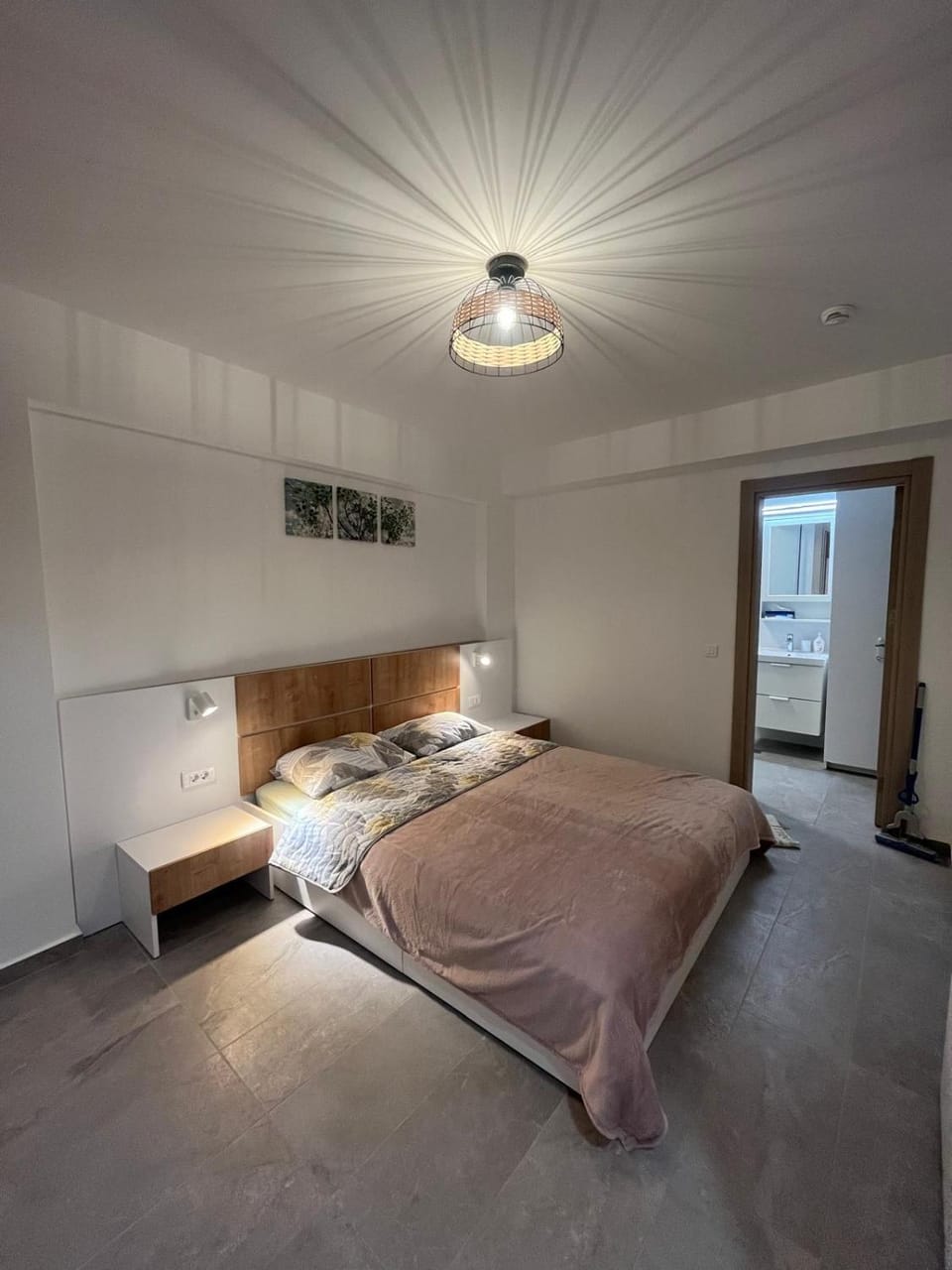 Ris studio dublu universitate, centrul vechi Apartment in Bucharest