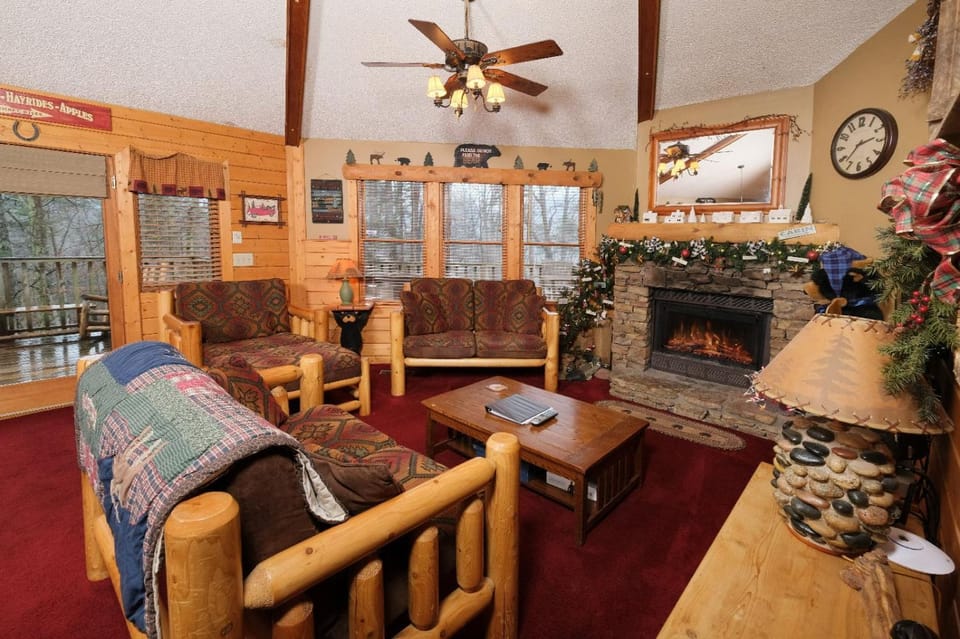 Country Cozy Villa in Gatlinburg