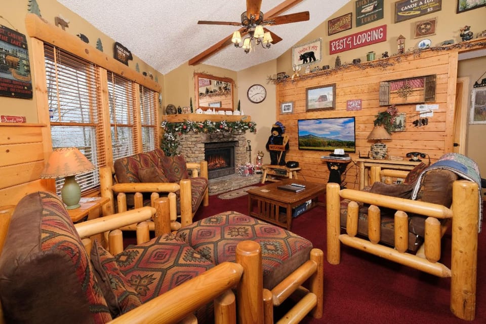 Country Cozy Villa in Gatlinburg