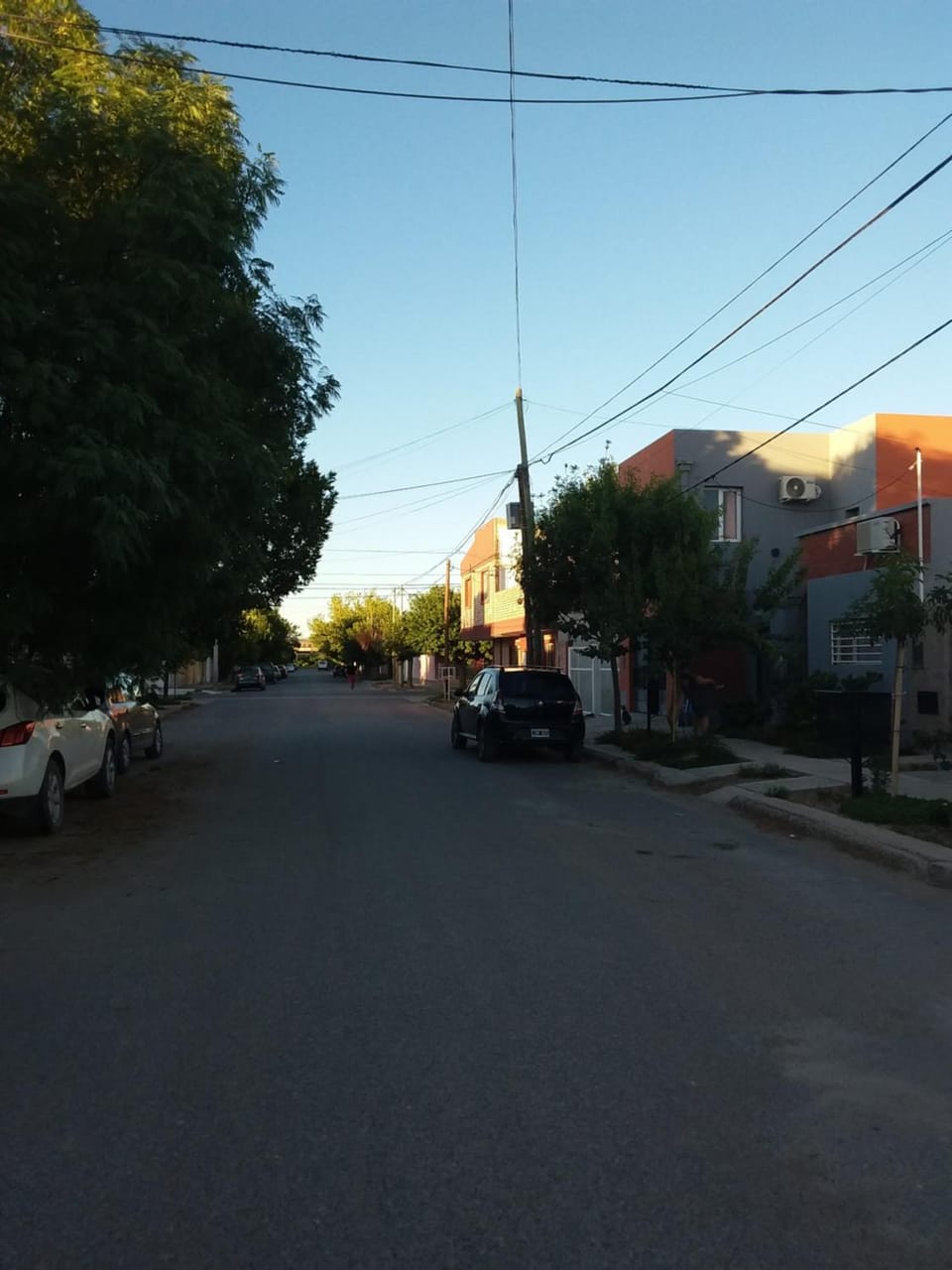 Day, Neighbourhood, Street view, Parking