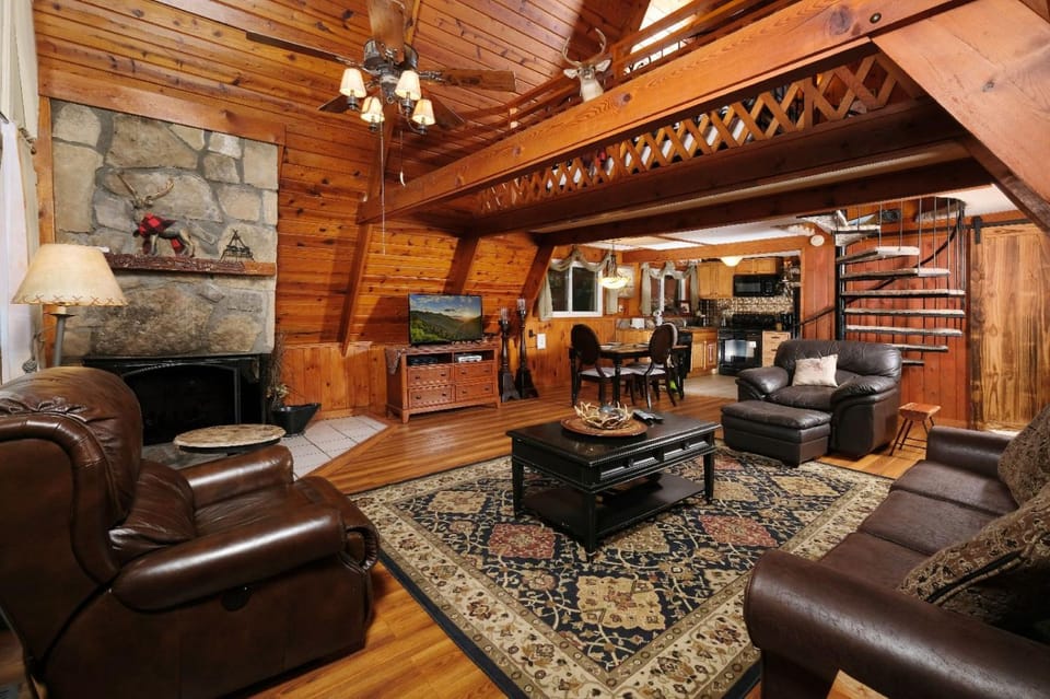 Shepherds Crook 1127 Villa in Gatlinburg