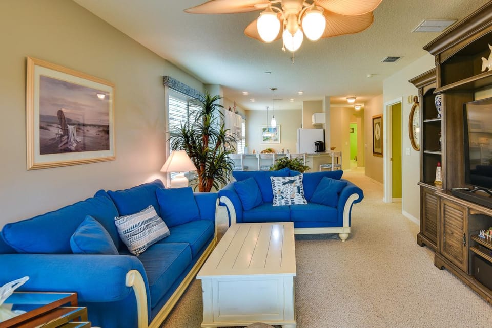 Waterfront Palm Coast Condo w/ Community Pool! House in Palm Coast