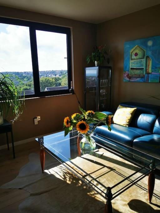 Luxury Apartment Brighton and South Downs National Park, Free Parking, animals on request - daily fee Apartment in Brighton