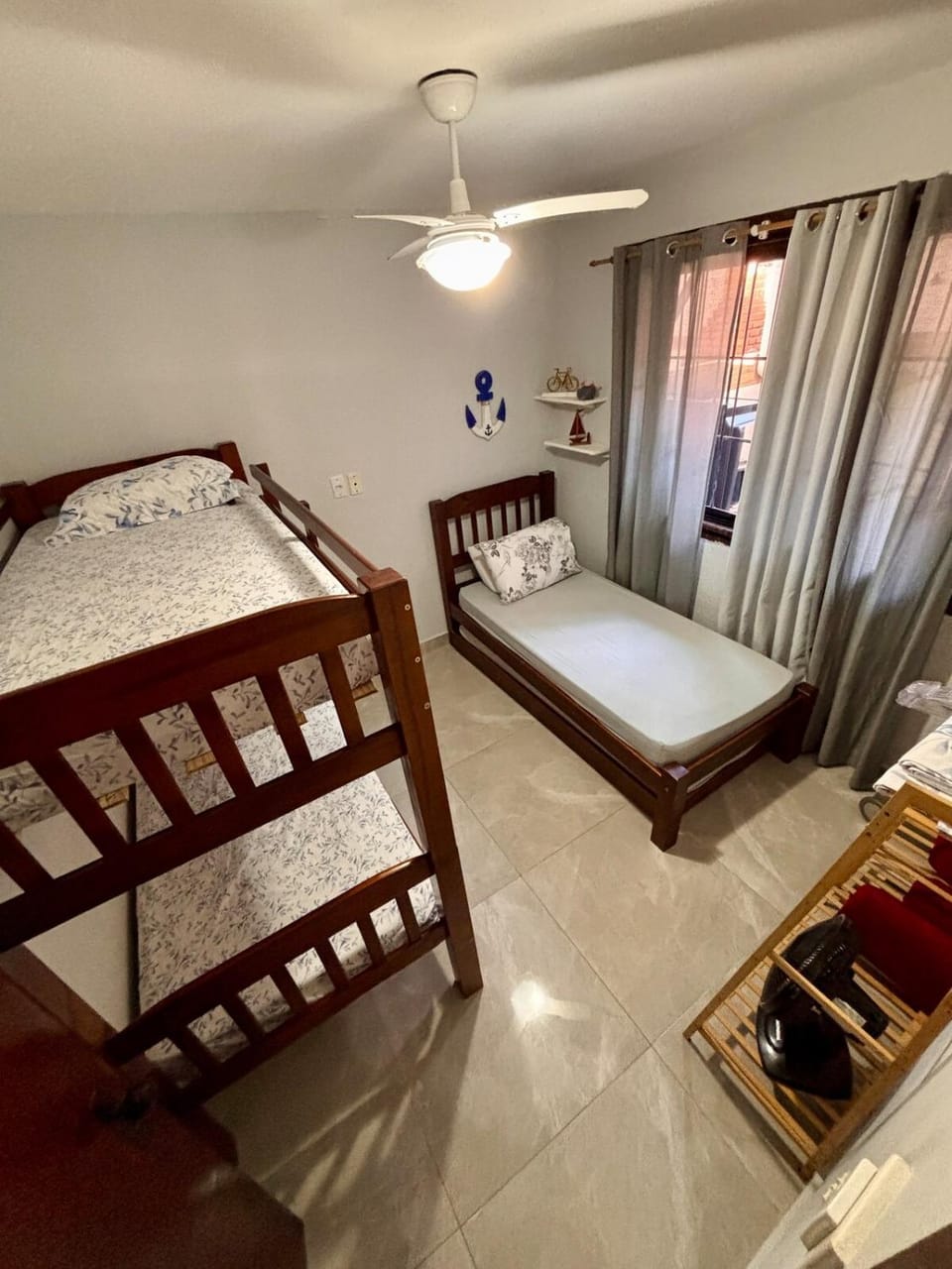 Bed, Bedroom, bunk bed