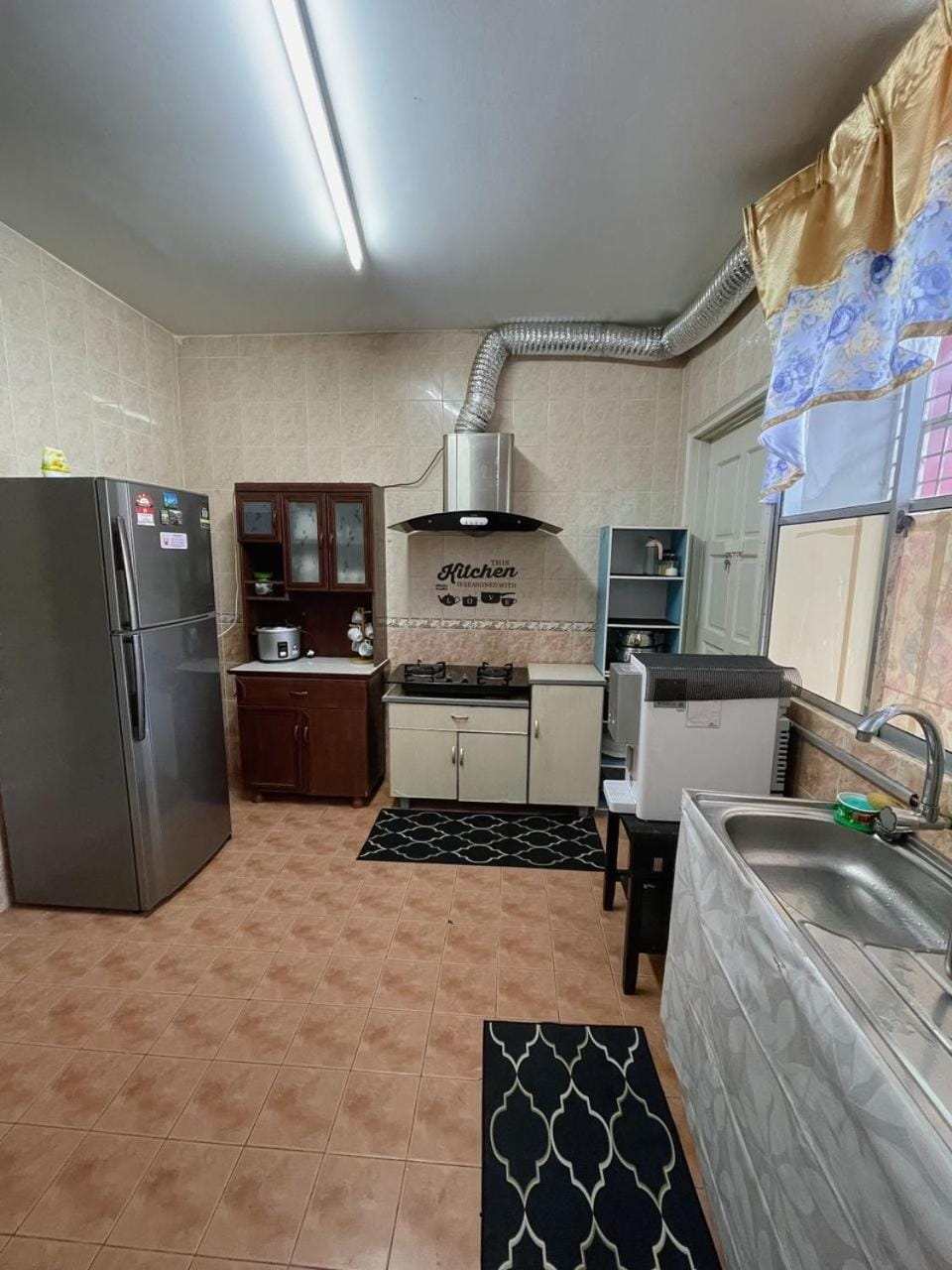 Kitchen or kitchenette, Kitchen or kitchenette, stove, kitchen