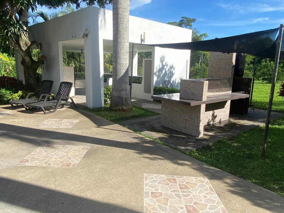 VILLA SAMARI 1 Casa campestre con piscina privada Villa in Cundinamarca, Colombia