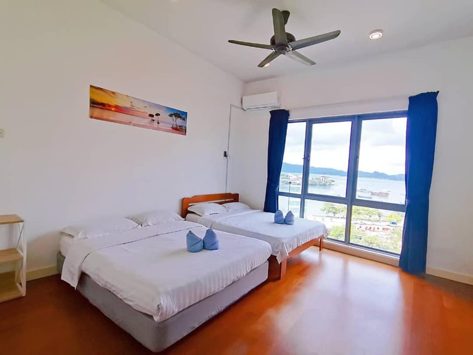 Seaview Sunrise Imago Loft D 3 bedrooms above Imago Shopping Mall Apartment in Kota Kinabalu