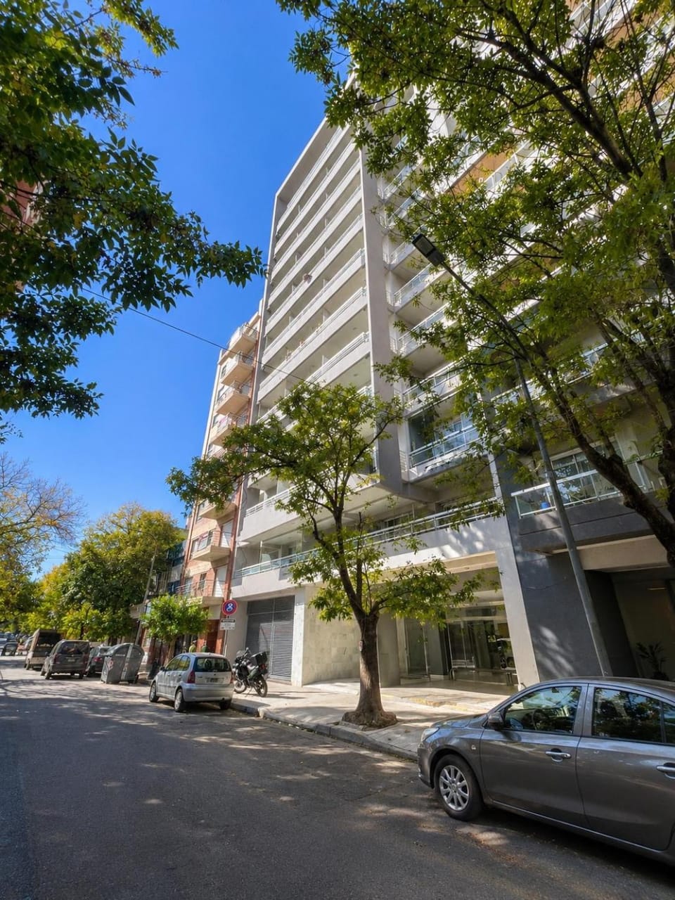 Property building, Day, Neighbourhood, Street view, Location