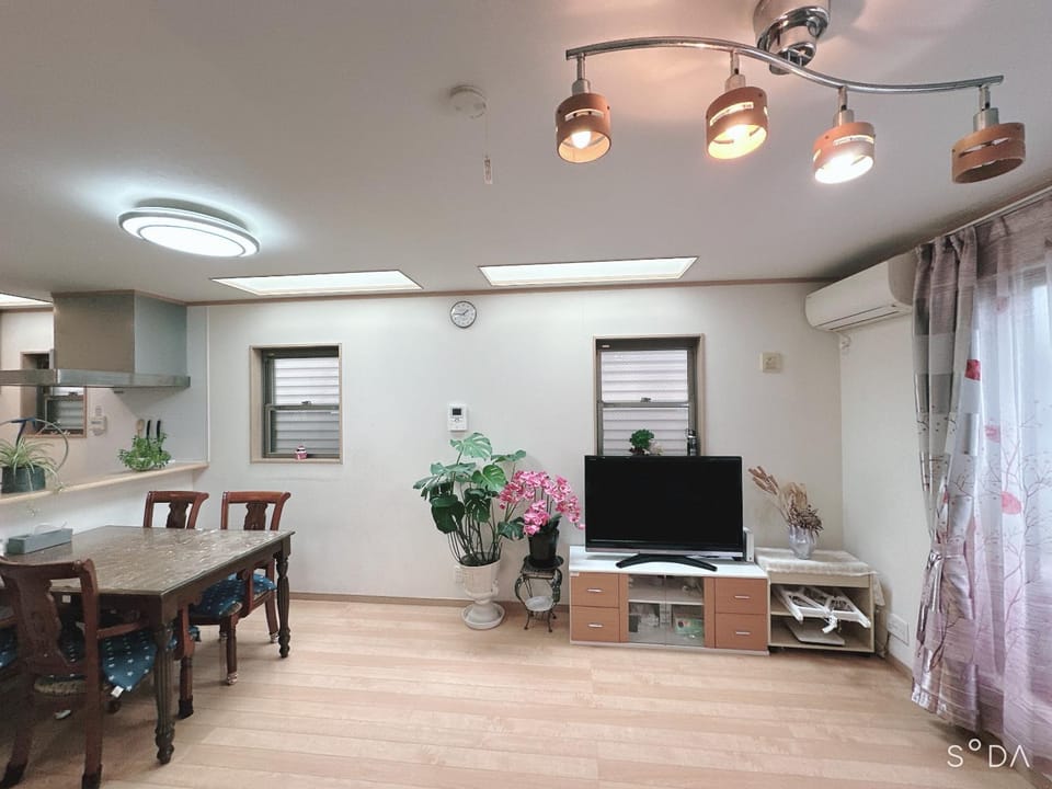 TV and multimedia, Living room