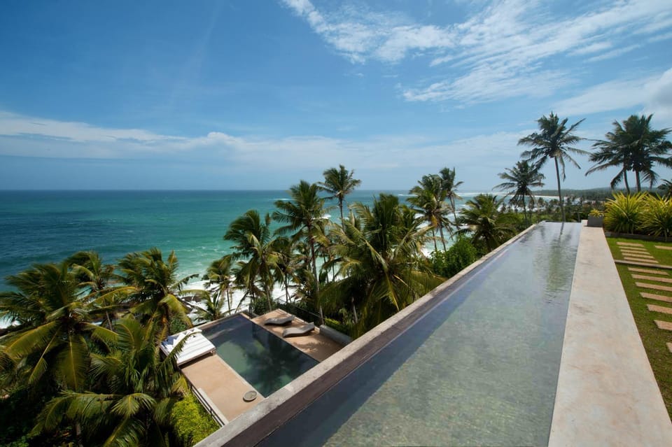 Day, Swimming pool, Swimming pool