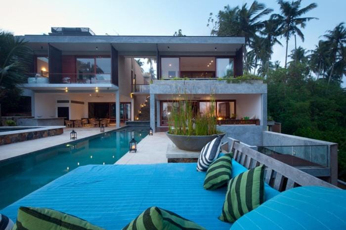 Property building, Swimming pool, Swimming pool
