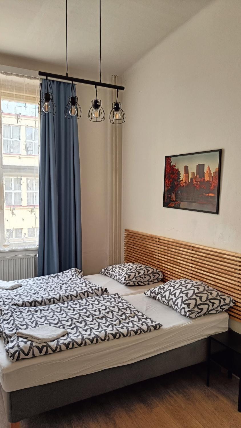 Bed, Photo of the whole room