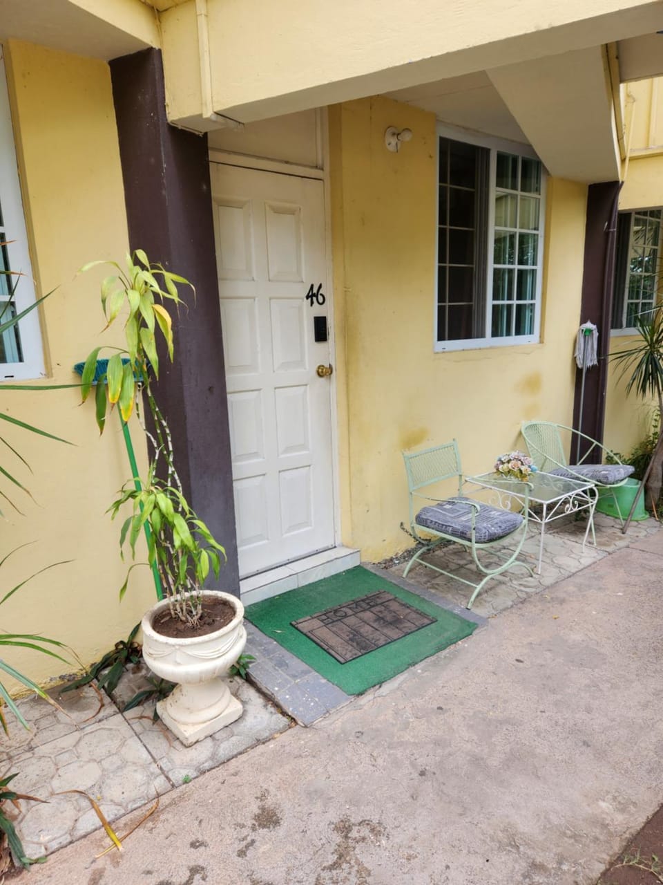 Kingston tropical retreat Apartment in Kingston