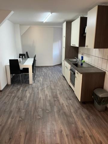 Monteurwohnung in Halle Saale Apartment in Halle Saale
