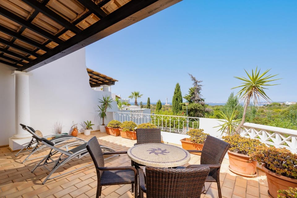 Balcony/Terrace, Balcony/Terrace