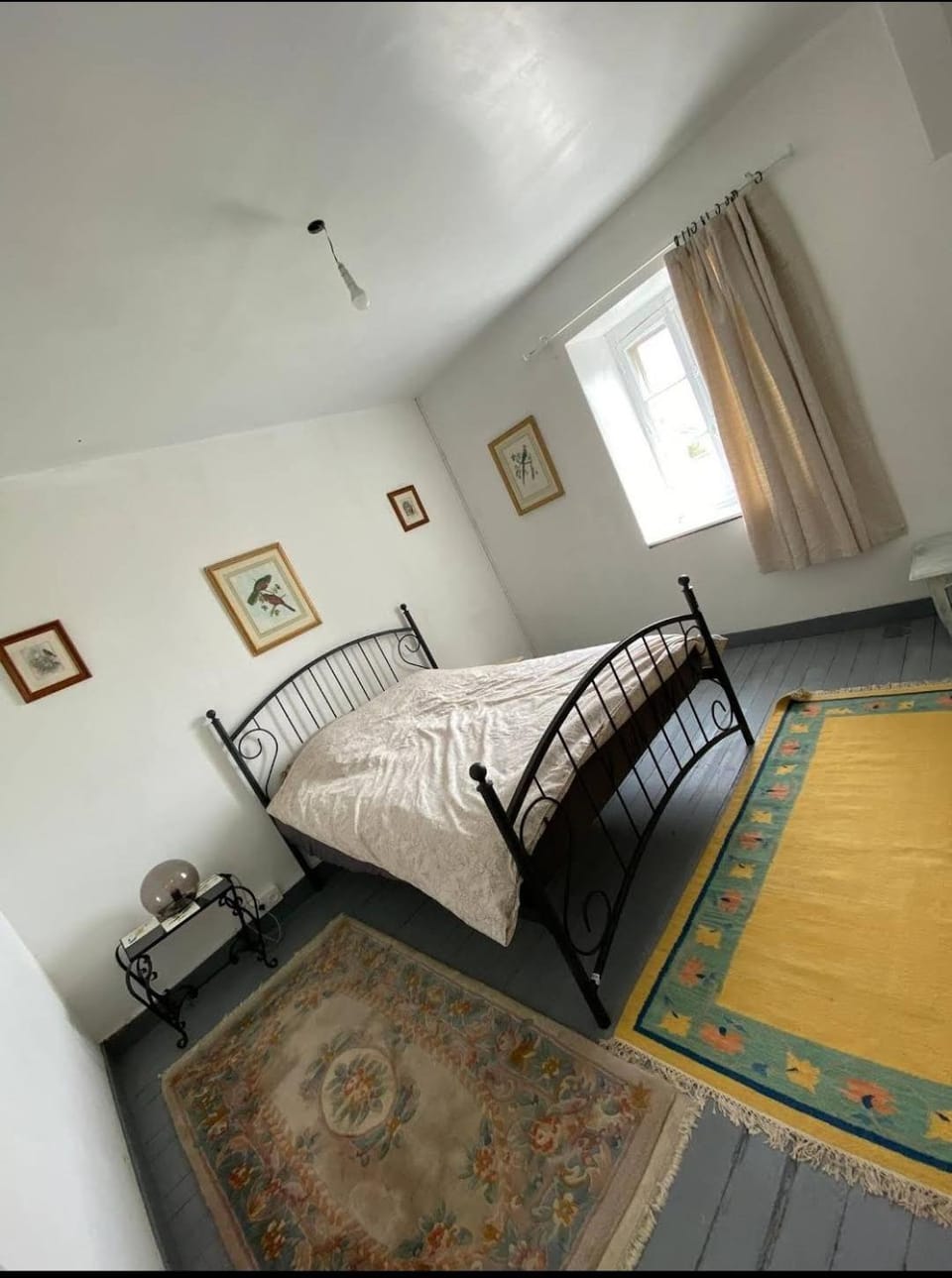 The Old School House Bed and Breakfast in Normandy