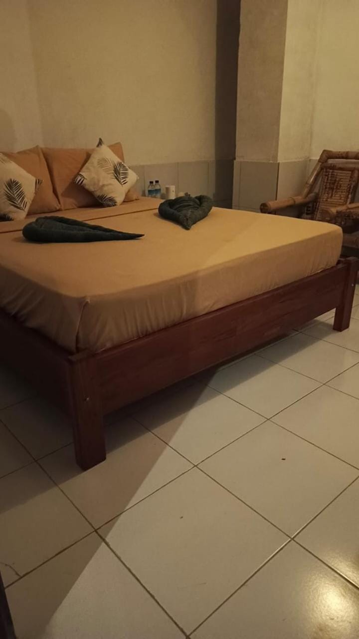 Hendi Homestay Vacation rental in Central Sekotong