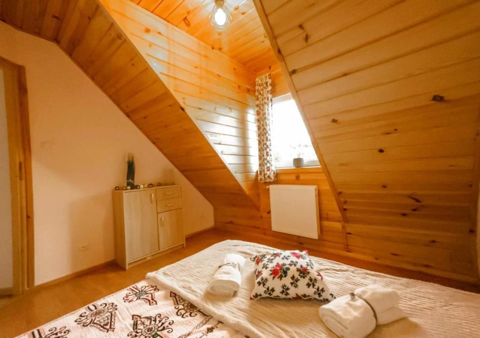 Bed, View (from property/room), View (from property/room), Other, Other, Other, Photo of the whole room, Decorative detail, Decorative detail, Bedroom, Mountain view, Mountain view, internet, towels, wardrobe