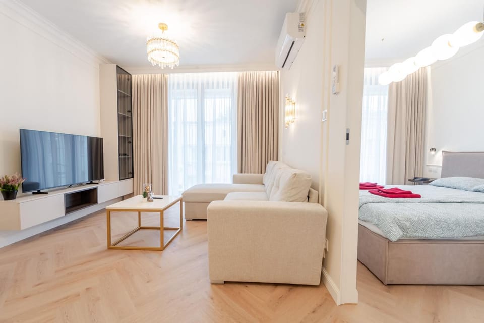 Apartament Lublin Center "Golden Cat" Free Parking Apartment in Poland
