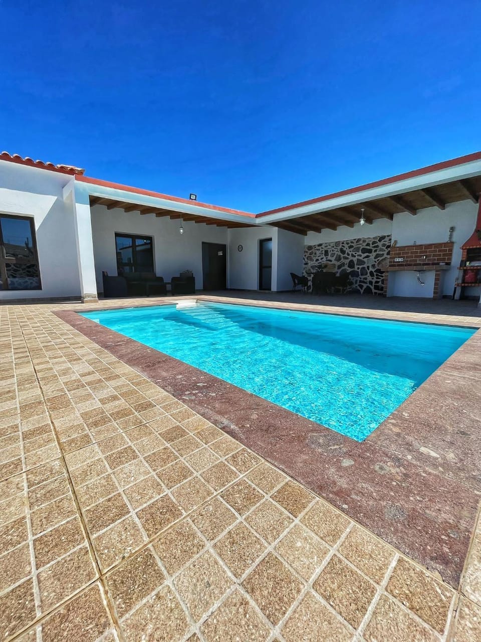Balcony/Terrace, Swimming pool