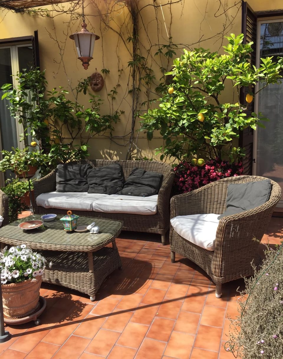 Patio, Day