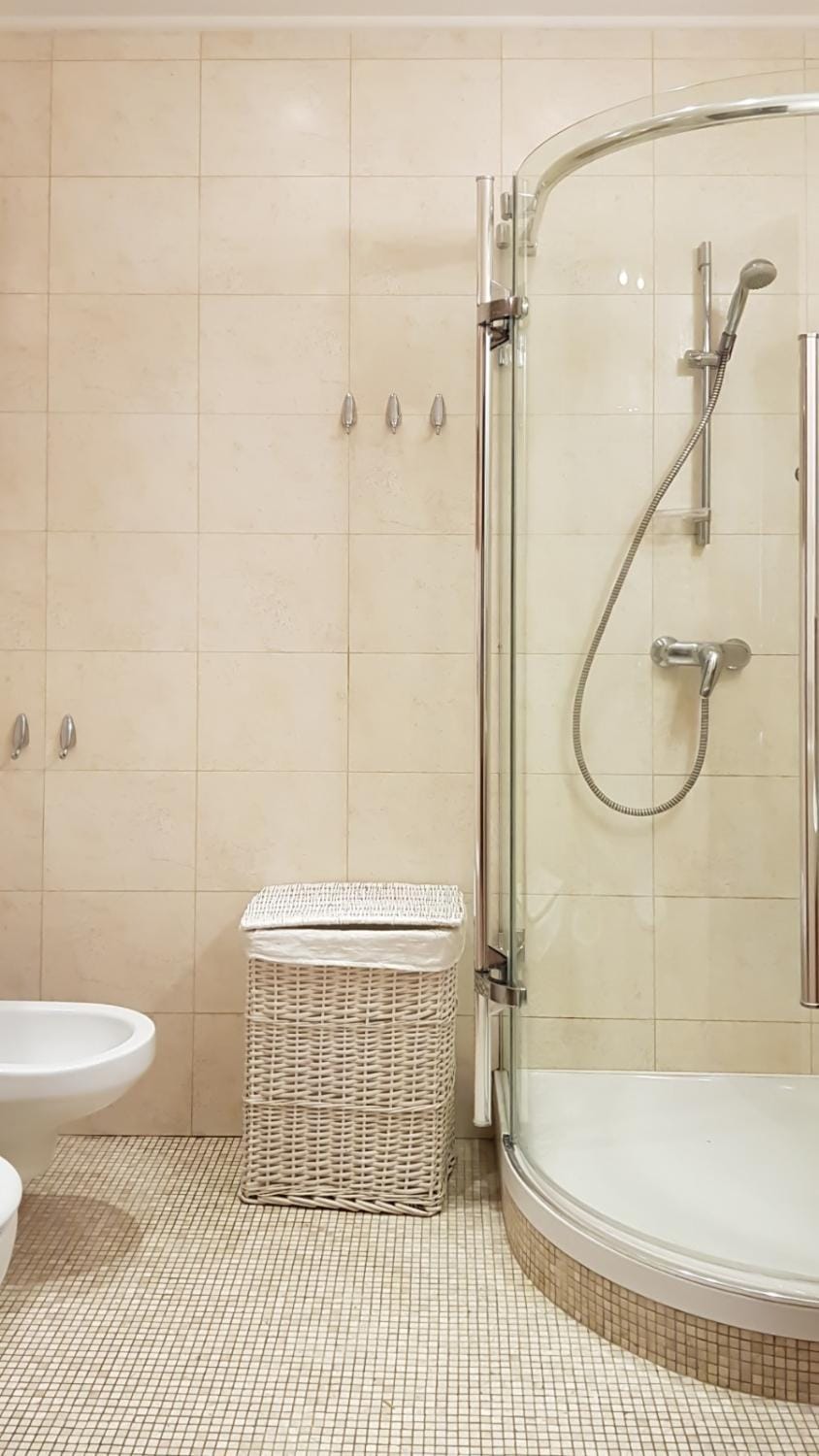 Shower, Toilet, Bathroom