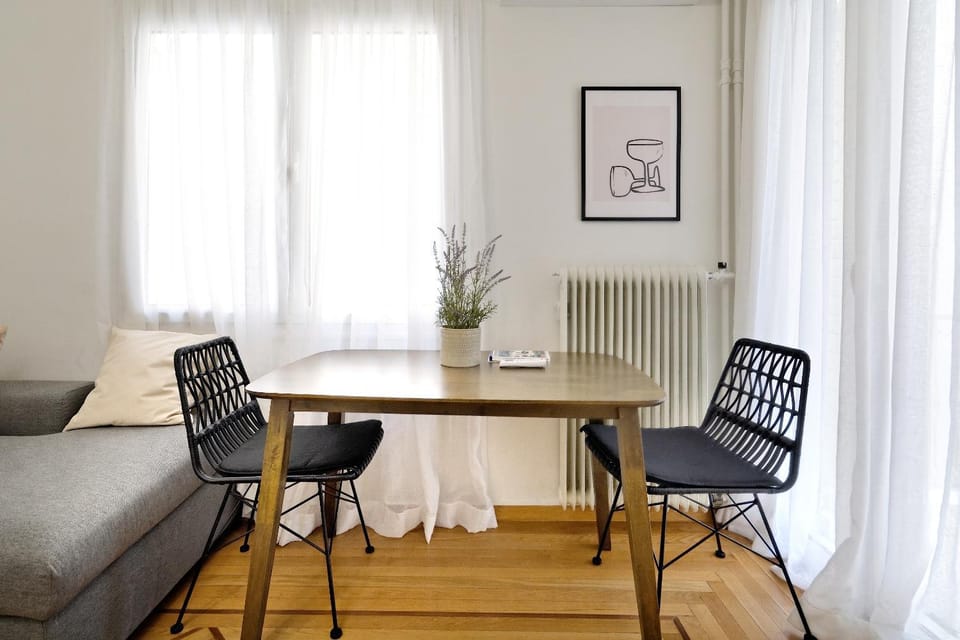 Decorative detail, Dining area