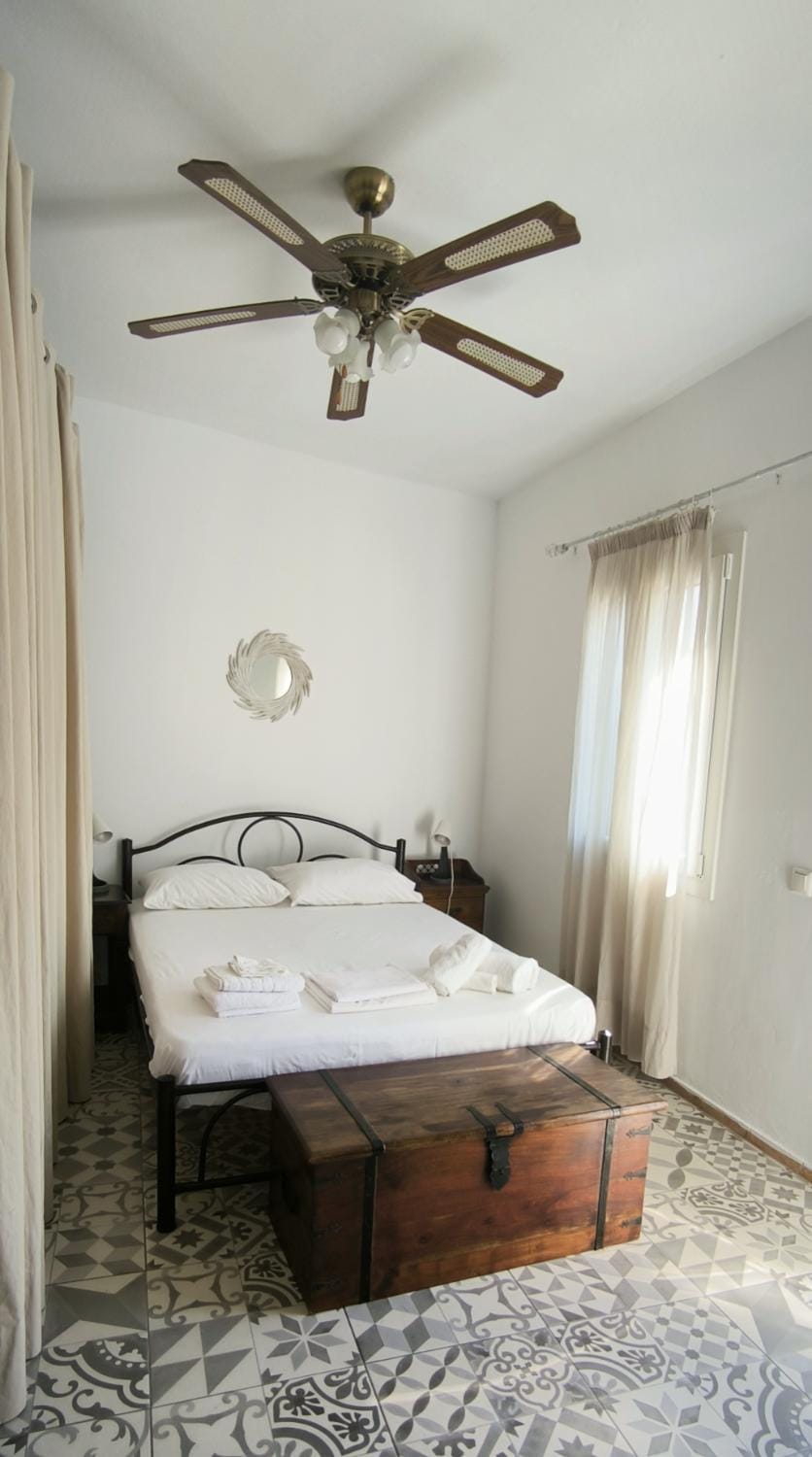 Kythneria House in Kea-Kythnos