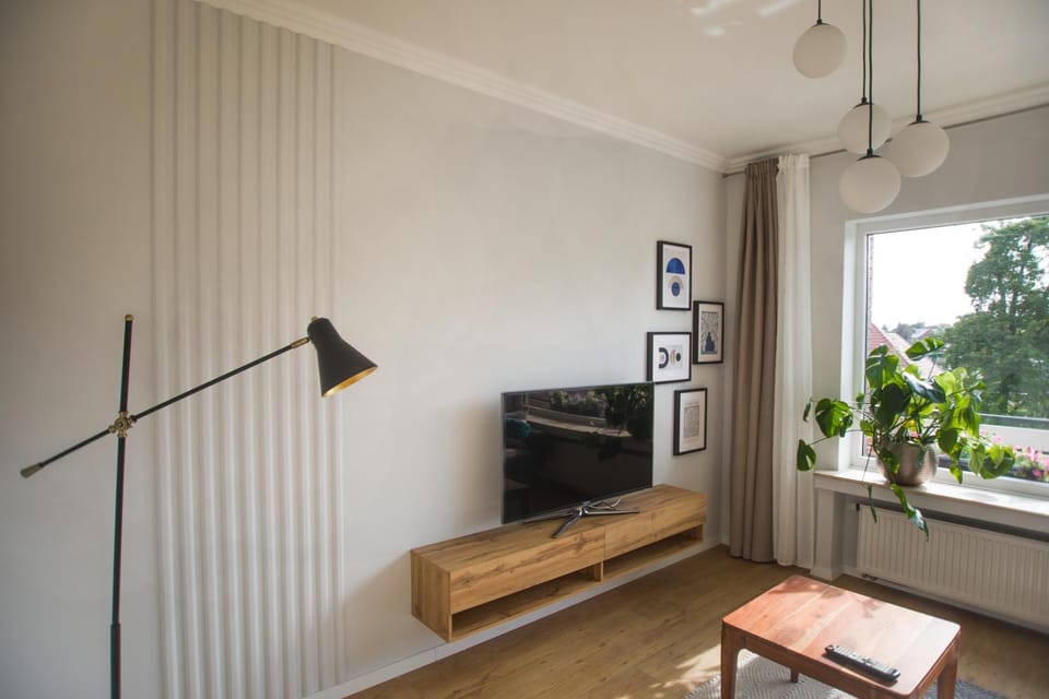 Communal lounge/ TV room, TV and multimedia, Evening entertainment