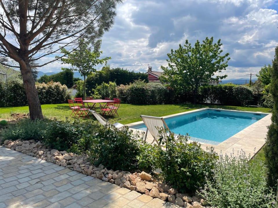 Suite 671 Vacation rental in Auvergne-Rhône-Alpes