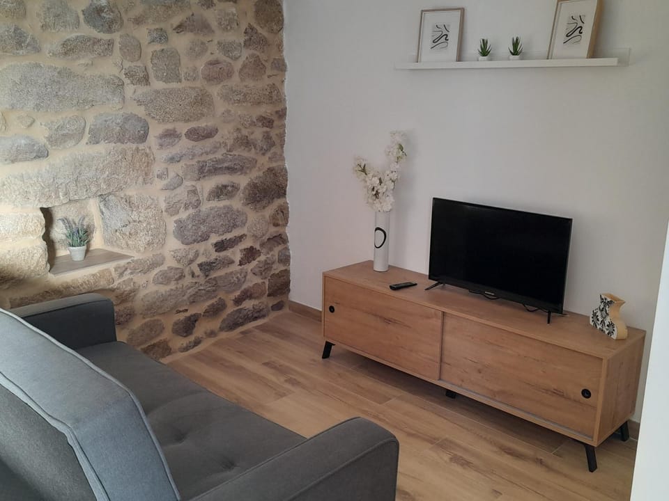 Casa MENDEZ 2 Allariz House in Galicia